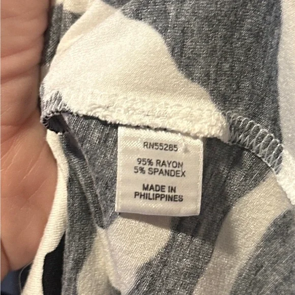 Express Zebra Print Sleeveless V-Neck Twist Front Dress Size Medium - Picture 5 of 6